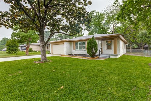 9237 Rosecliff Dr, Dallas, TX, 75217-2538 | Card Image