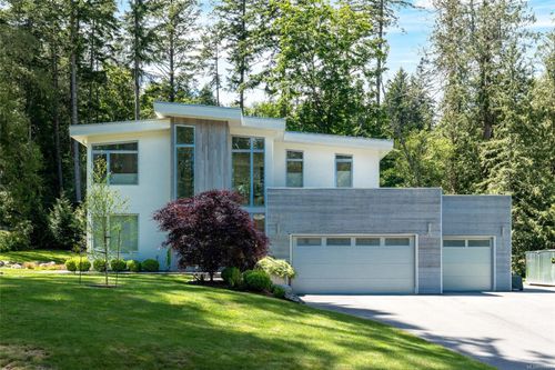 1525 Eagle Way, North Saanich, BC, V8L5S3 | Card Image
