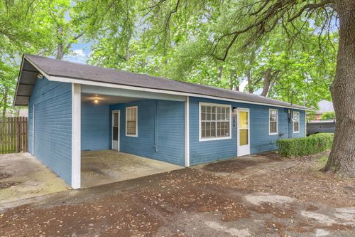 204 Half St, Lindale, TX, 75771-9303 | Card Image