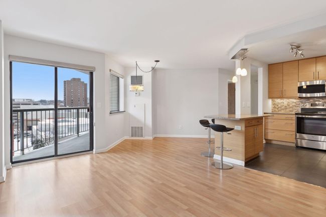 UNIT-1002 - 78 10 Th St E, Condo with 2 bedrooms, 1 bathrooms and null parking in Saint Paul MN | Image 16
