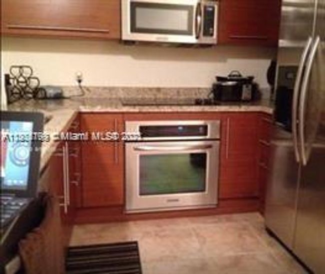 APT-302N - 2641 N Flamingo Rd, Condo with 1 bedrooms, 2 bathrooms and null parking in Sunrise FL | Image 18