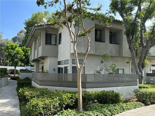 45 Willowcrest Ln, Pomona, CA, 91766-6612 | Card Image