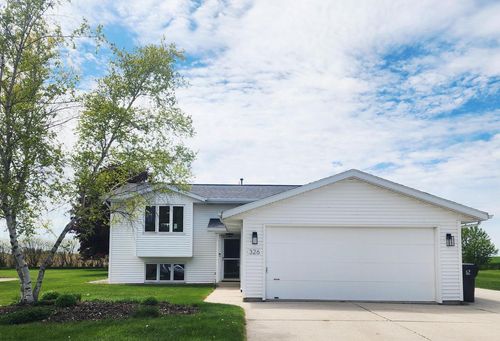 326 N 15th Street, Oostburg, WI, 53070 | Card Image