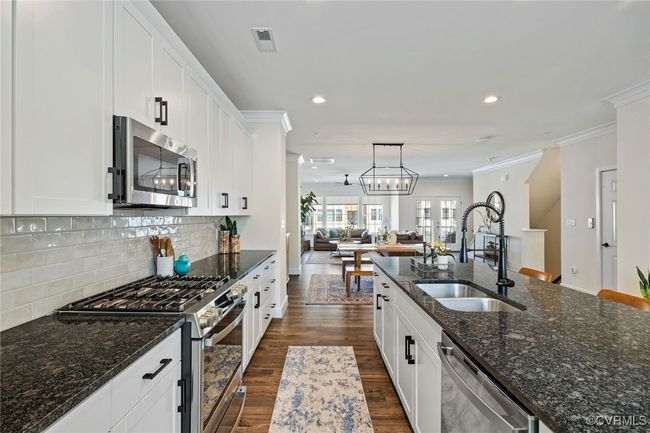 B - 2270 Libbie Lake West St, Condo with 3 bedrooms, 3 bathrooms and null parking in Richmond VA | Image 16