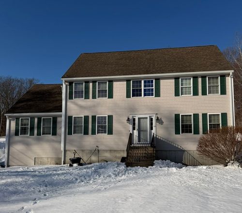 66 Haven St, Milford, MA, 01757-3821 | Card Image