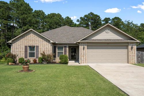 137 Cambridge Dr, Hot Springs, AR, 71913-2796 | Card Image