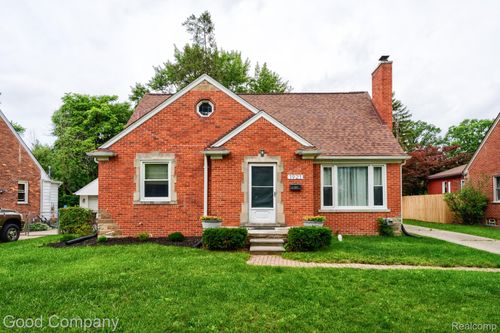 1921 Mcdonald Ave, Royal Oak, MI, 48073-5007 | Card Image