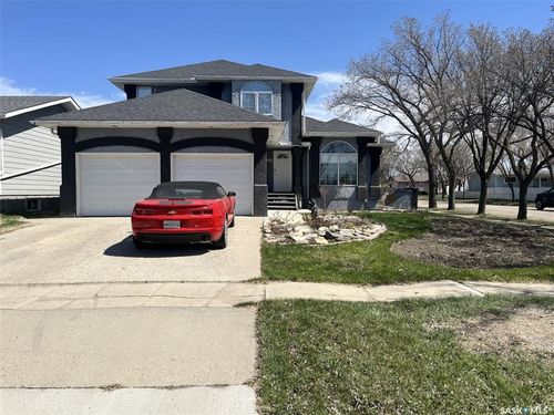 202 St Andrews Cres, Rosetown, SK, S0L2V0 | Card Image