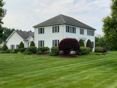 2 Robs Way, South Deerfield, MA, 01373-1204 | Card Image