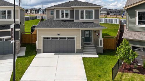 119 Carrington Cir Nw, Calgary, AB, T3P0Y4 | Card Image