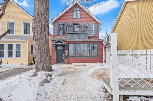 212 Rideau St, Kingston, ON, K7K3A4 | Card Image