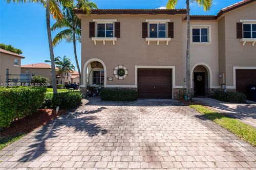 8906 Sw 221st Ter, Cutler Bay, FL, 33190-1141 | Card Image