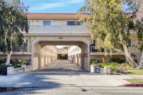 unit-14-10215 Variel Ave, Chatsworth, CA, 91311-6709 | Card Image