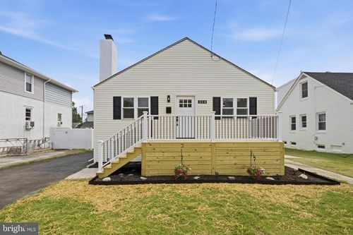 314 Swarthmore Ave, FOLSOM, PA, 19033-1712 | Card Image