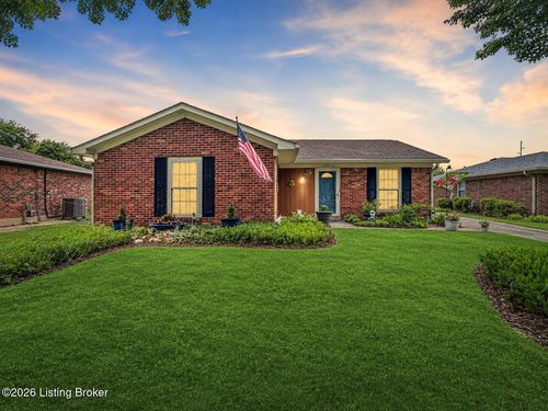 10902 Marbado Ct, Louisville, KY, 40229-2921 | Card Image
