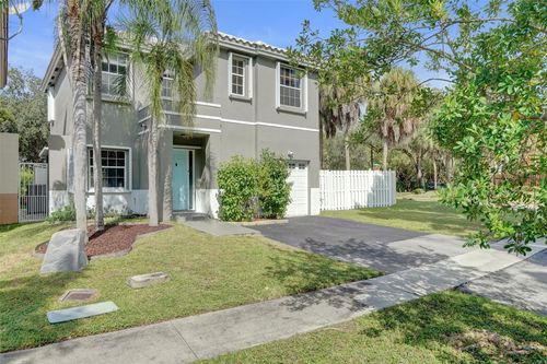 11567 N Open Ct, Hollywood, FL, 33026-1150 | Card Image