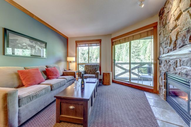 416B - 2036 London Lane, Condo with 2 bedrooms, 2 bathrooms and 1 parking in Whistler BC | Image 15