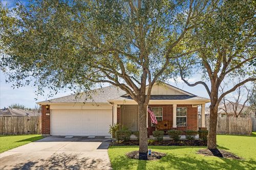 1034 Clover Leaf Ct, Rosenberg, TX, 77469-4985 | Card Image