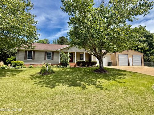 813 Mosswood Dr, Union City, TN, 38261-1827 | Card Image