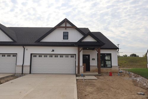 5592 Birch Ct, Fairfield Twp, OH, 45011-3861 | Card Image