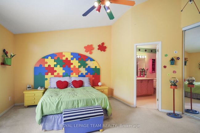 21 Windchime Cres, House other with 3 bedrooms, 3 bathrooms and 2 parking in Nepean ON | Image 17