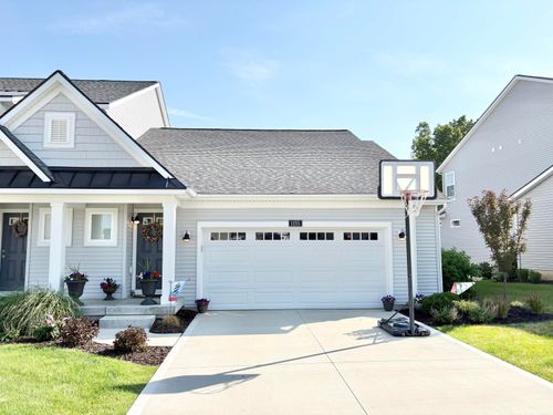 1155 Stagecoach Dr, Byron Center, MI, 49315-5904 | Card Image