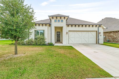1201 Crown Valley Dr, Weatherford, TX, 76087-2847 | Card Image