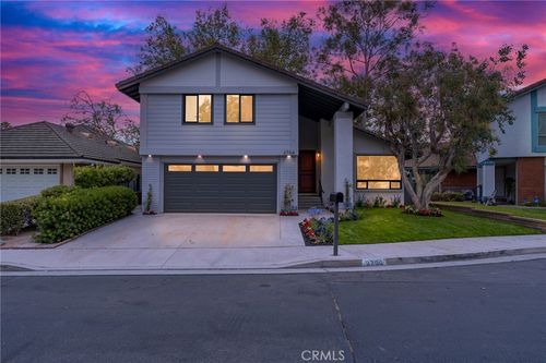 2706 Sheridan Rd, Fullerton, CA, 92833-1422 | Card Image