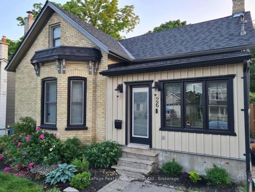 26 Davidson Street, Cambridge, ON, N1S2T9 | Card Image