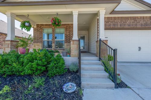 125 Cinnamon Loop, Burnet, TX, 78611-2165 | Card Image