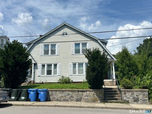 126 Prospect St, Norwich, CT, 06360-3949 | Card Image