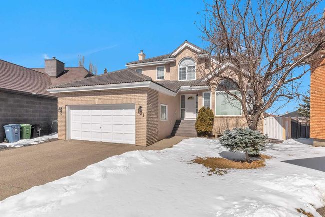 121 Patterson Mount Sw, House other with 5 bedrooms, 4 bathrooms and 4 parking in Calgary AB | Image 4