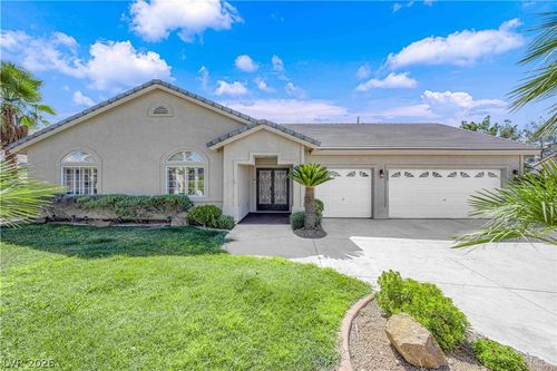 6003 Lone Creek Cir, Las Vegas, NV, 89103-0145 | Card Image