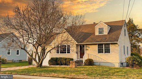 26 Doreen Rd, Hamilton, NJ, 08690-2008 | Card Image