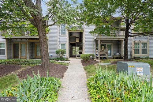 apt-106-5701 Rowanberry Dr, ELKRIDGE, MD, 21075-5293 | Card Image