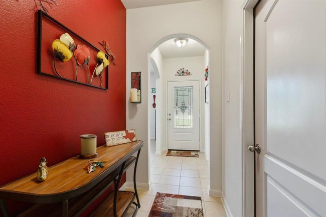 7551 Fettle Ln, House other with 3 bedrooms, 2 bathrooms and 2 parking in Conroe TX | Image 12