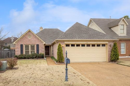 1102 Mirror Lake Ln, Cordova, TN, 38018-8838 | Card Image