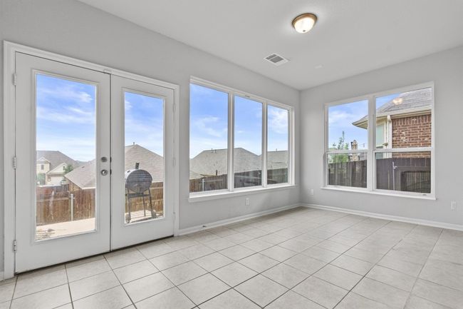 Sunroom with french doors | Image 8