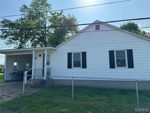 302 Blair St, Sullivan, MO, 63080-1412 | Card Image