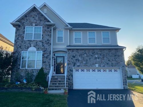 394 Morning Glory Dr, Monroe, NJ, 08831-5337 | Card Image