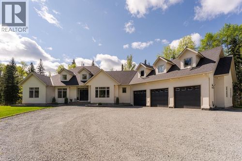 422 Willmann Rd, Prince George, BC, V2M7C8 | Card Image