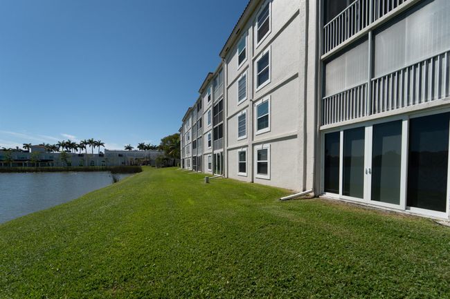 APT-105 - 14112 Huntington Pointe Dr, Condo with 2 bedrooms, 2 bathrooms and null parking in Delray Beach FL | Image 29