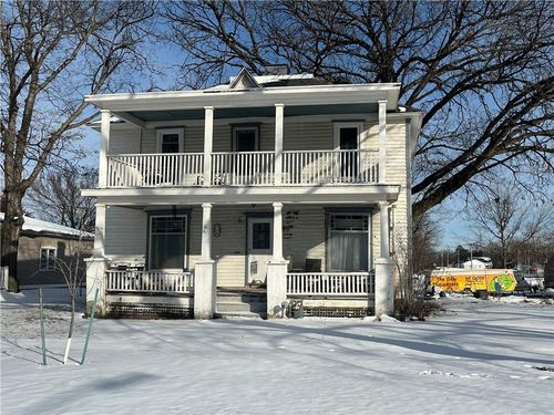 118 7th St, Baldwin City, KS, 66006-6107 | Card Image