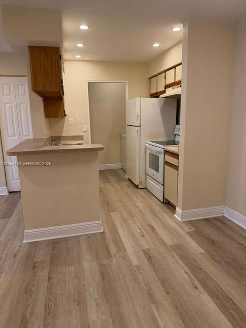 1306-1247 Sw 46th Ave, Pompano Beach, FL, 33069-0917 | Card Image
