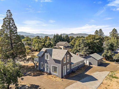 1007 Garfield St, Medford, OR, 97501-3936 | Card Image