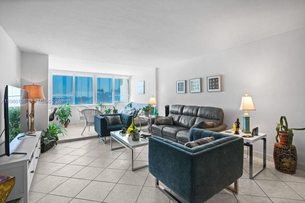 Residential in Miami Beach 2