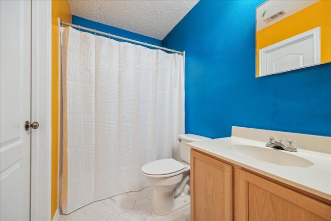 Primary Bathroom | Image 9