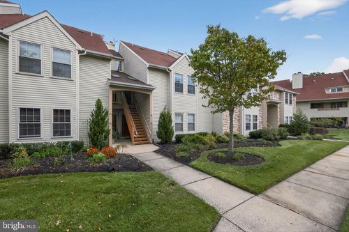 290 Tavistock, Cherry Hill, NJ, 08034-4019 | Card Image