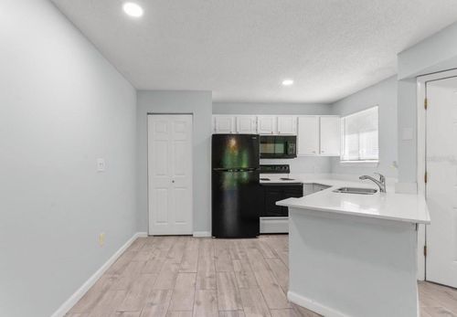 apt-3-1908 Lake Atriums Cir, ORLANDO, FL, 32839-5320 | Card Image