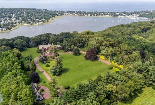 127 Horseshoe Rd, Mill Neck, NY, 11765-1006 | Card Image